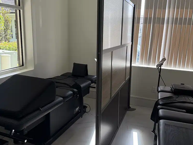 Bergtold Chiropractic Naples Florida Hill DT Spinal Decompression Tables Private Rooms